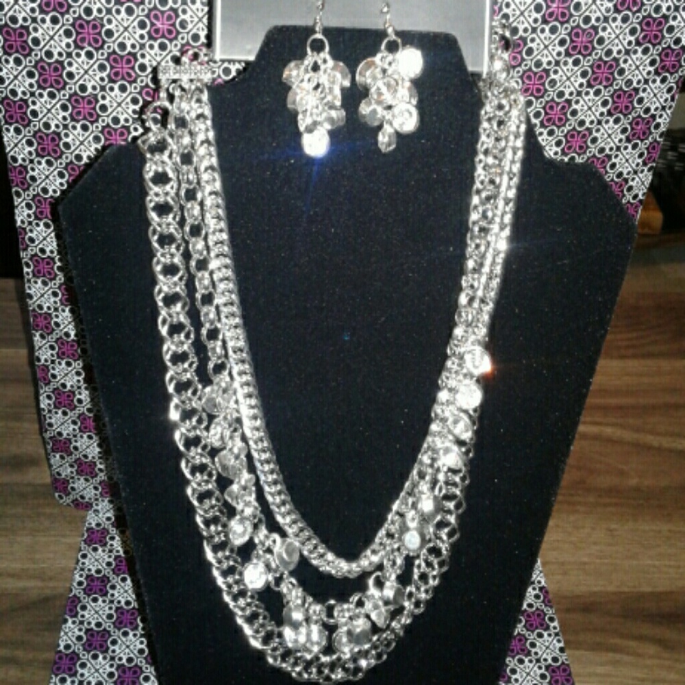 Paparazzi  $5 jewelry